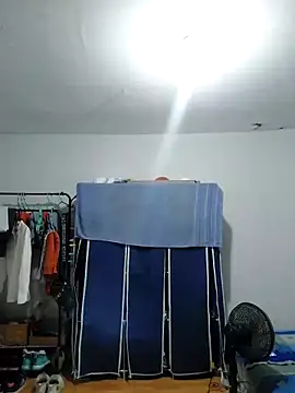 thom 1 online show from April 14, 12:44 am