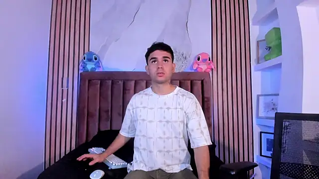 Bruno Soler online show from February 9, 12:10 pm