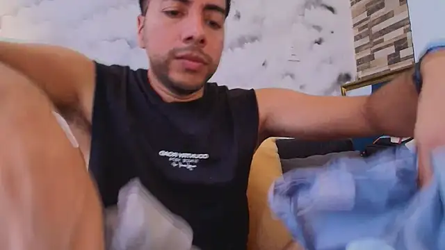 Max Hornye online show from March 11, 6:59 pm