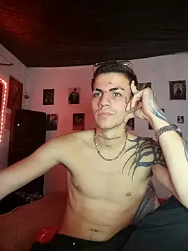 paul-mendezx online show from April 21, 1:28 pm