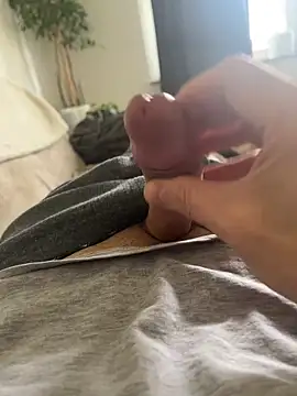 ManuelCervantes1972 online show from March 27, 8:26 am