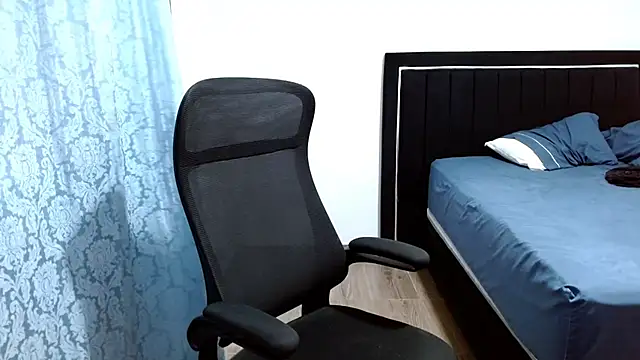 Pedestal diamant online show from March 26, 12:04 am