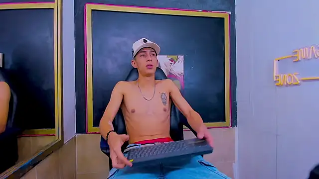 Golden princess online show from February 4, 8:37 pm