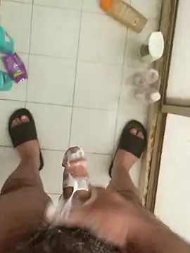 JoanmanyEC online show from February 27, 3:11 pm