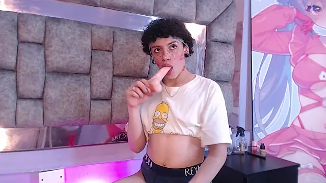 Erion Rousex online show from February 14, 4:51 am