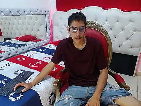 Bram Duarte online show from February 10, 3:11 am