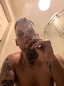 dave32000 online show from July 8, 11:53 pm