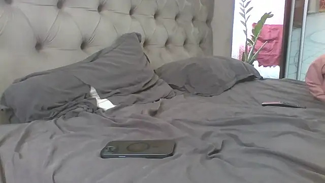 Shailadiess online show from April 3, 6:10 am