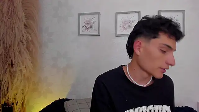 auranova online show from February 14, 3:56 am