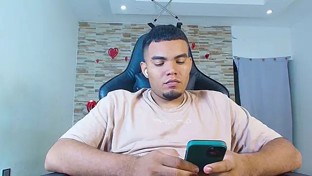 kinkyhousexxxx online show from February 21, 7:31 am