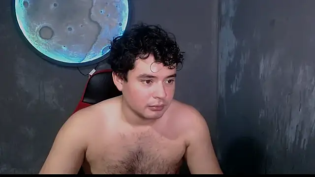 kaiserfox  online show from February 26, 5:31 am