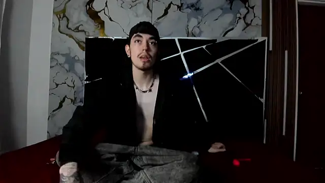 Couple In Heat online show from February 20, 8:10 pm