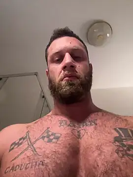 Tiziano94 online show from April 15, 1:00 pm