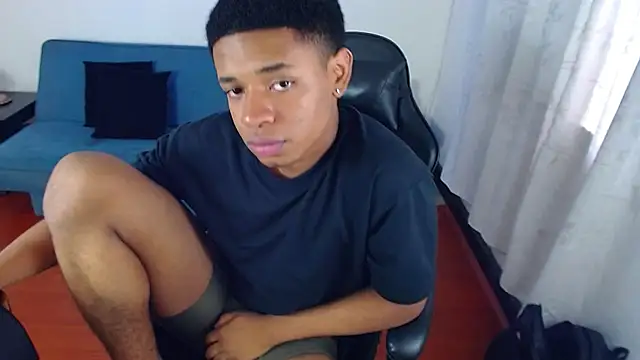 liiam3 online show from March 5, 9:11 pm