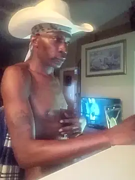 girthymear10 online show from February 17, 4:44 am