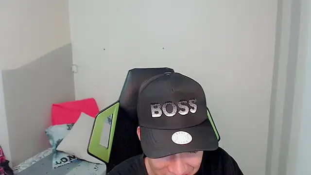 Street poemm  online show from April 7, 8:31 pm