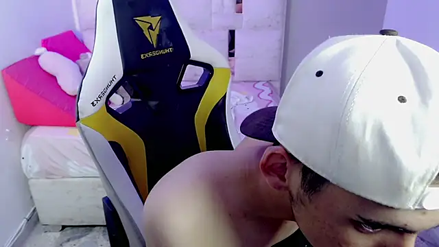 Houston bby  online show from March 12, 8:27 pm