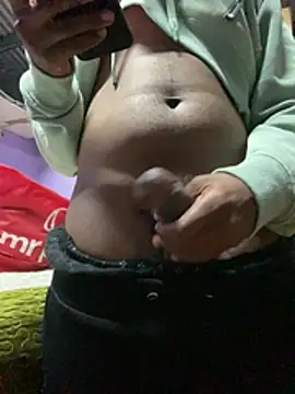 itsbussin80 online show from April 14, 7:02 pm