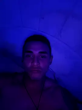 jesushot01 online show from March 17, 10:18 am