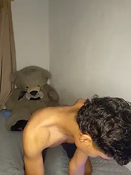 Julikid1 online show from March 22, 1:32 am