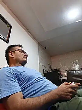 Edwin Q online show from July 15, 2:02 pm