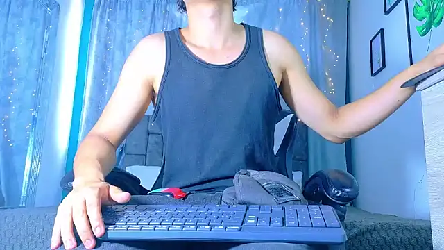 Dantekent online show from May 21, 1:37 pm