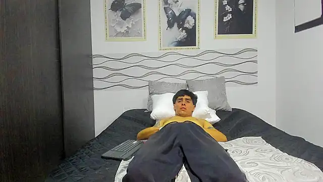 Daniel Rochax online show from March 18, 12:30 pm