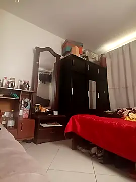 solopetalo online show from April 15, 9:48 pm