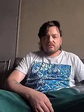 vikingo3333 online show from May 24, 6:36 pm