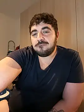 bear skinny online show from April 21, 2:45 pm