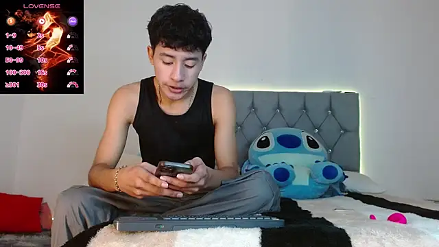 Sebas fire4 online show from May 26, 10:17 pm