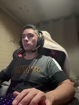 Cr1sXPorn online show from April 18, 4:25 am