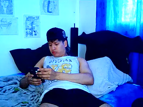 andresito 22 online show from March 9, 6:13 pm