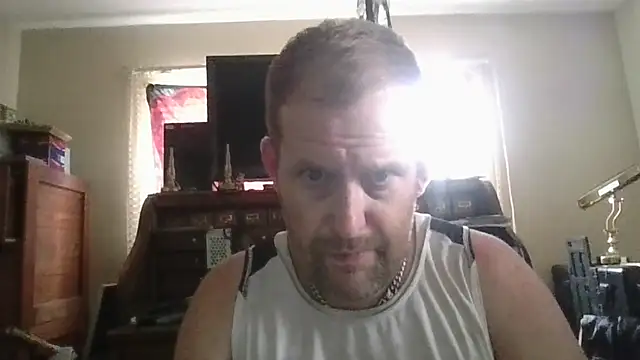 strokingjoe14585 online show from June 8, 10:00 pm