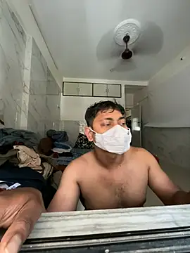 schoolboy  online show from April 6, 7:53 am