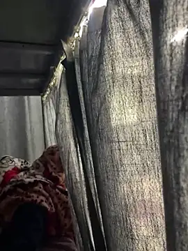 devlove352 online show from March 25, 10:41 am