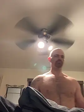whitelioncody online show from April 25, 5:54 am