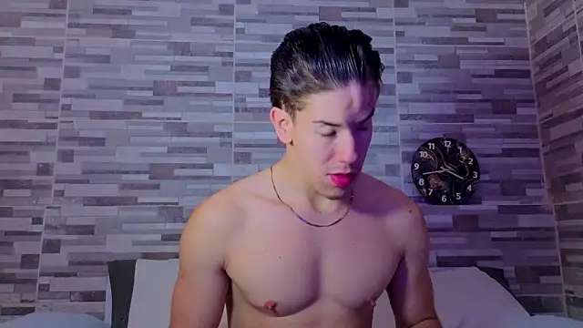 MAX COOPER1 online show from March 26, 9:08 pm