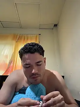 Samuel Mill4 online show from June 4, 10:49 pm