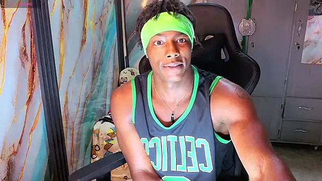 maxmuscle10 online show from March 25, 2:32 pm