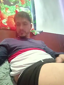 Bruce Wayne188 online show from May 19, 1:39 pm