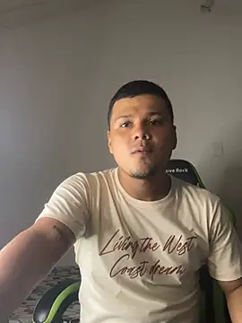 hizli 69 online show from May 23, 11:54 pm