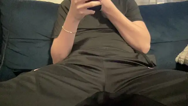 NaughtysecretsDE online show from March 30, 3:35 pm