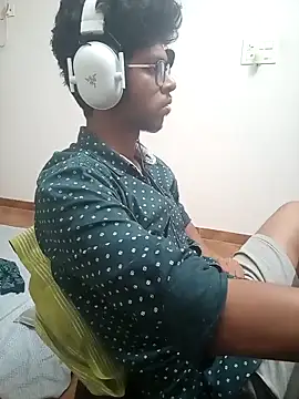 letsplaygame online show from May 10, 5:14 pm
