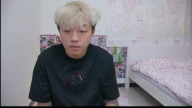 Zhuguli-001 online show from April 7, 2:39 pm