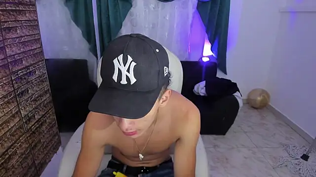 Jereth Boy online show from May 4, 7:59 pm