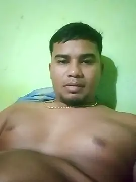 JosueA01 online show from April 8, 10:51 pm