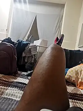 SWEETEDOLER online show from April 9, 11:05 am