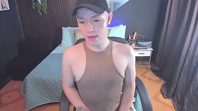 kyle jordanx online show from May 27, 1:13 am