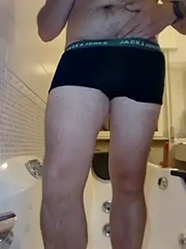 stefanotoma91 online show from April 16, 1:55 pm